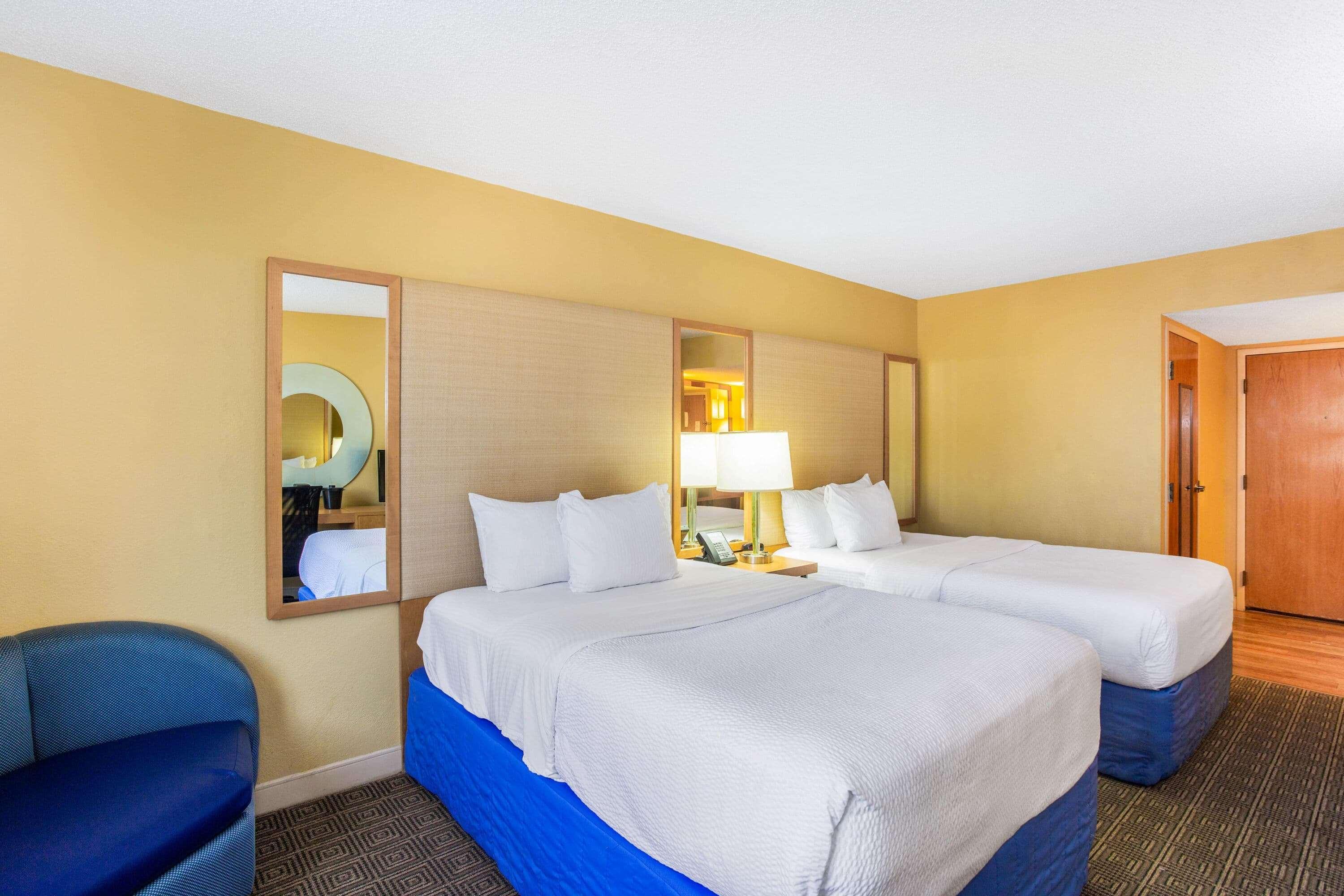 Hotel La Quinta by Wyndham Sarasota Downtown Zewnętrze zdjęcie