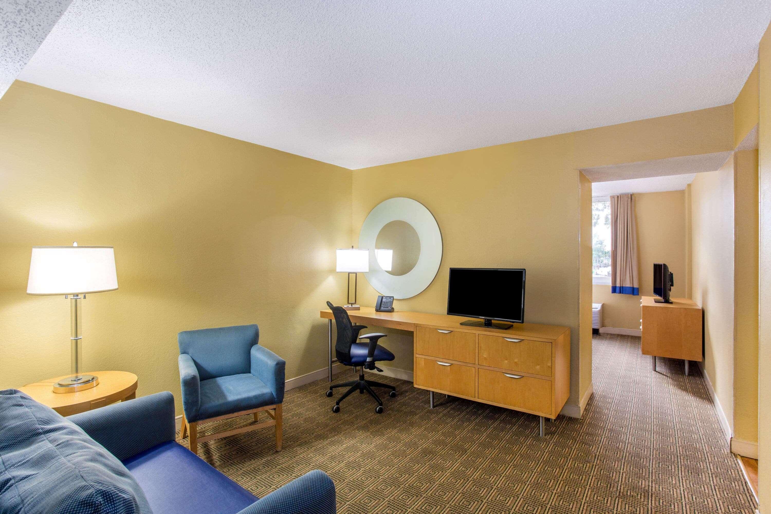 Hotel La Quinta by Wyndham Sarasota Downtown Zewnętrze zdjęcie